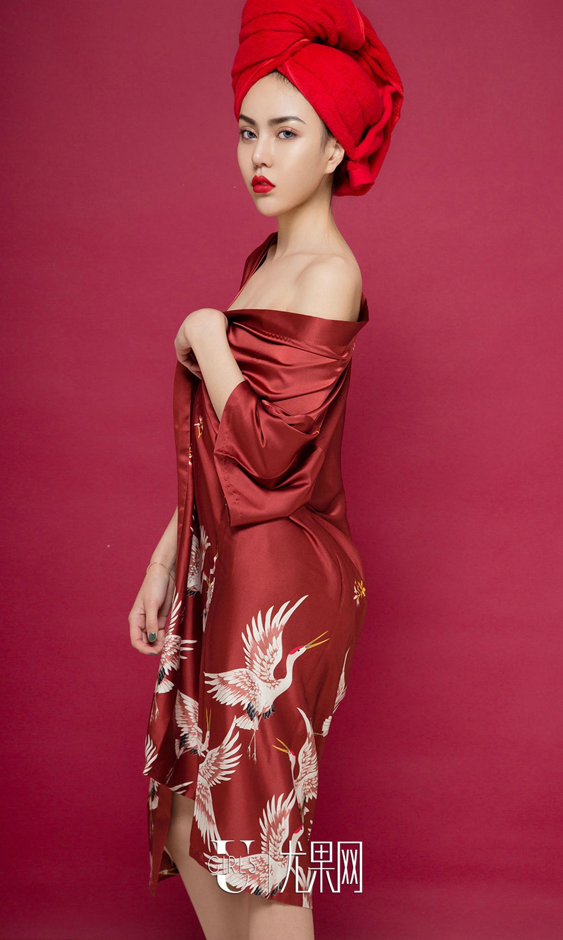 [Ugirls尤果网]爱尤物专辑 2019.02.16 No.1368 明娜 嗨玩少女